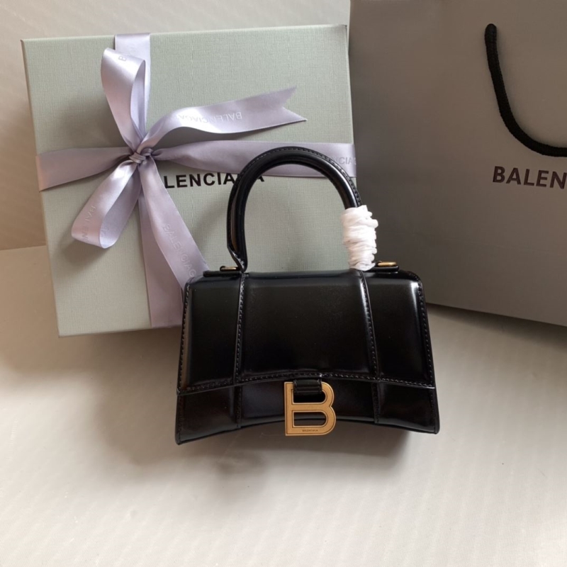 Ba*len*cia*ga hourglass bags